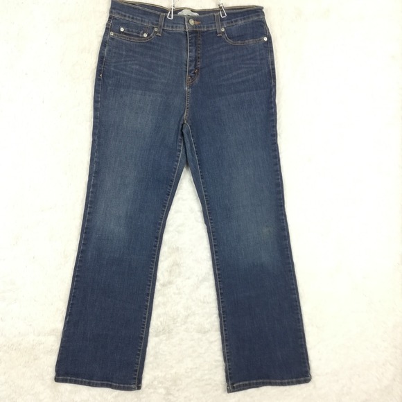 Levi's Womens Jeans 512 Perfectly Slimming Boot Cut Blue Denim Dark Wash 32 - Picture 1 of 11